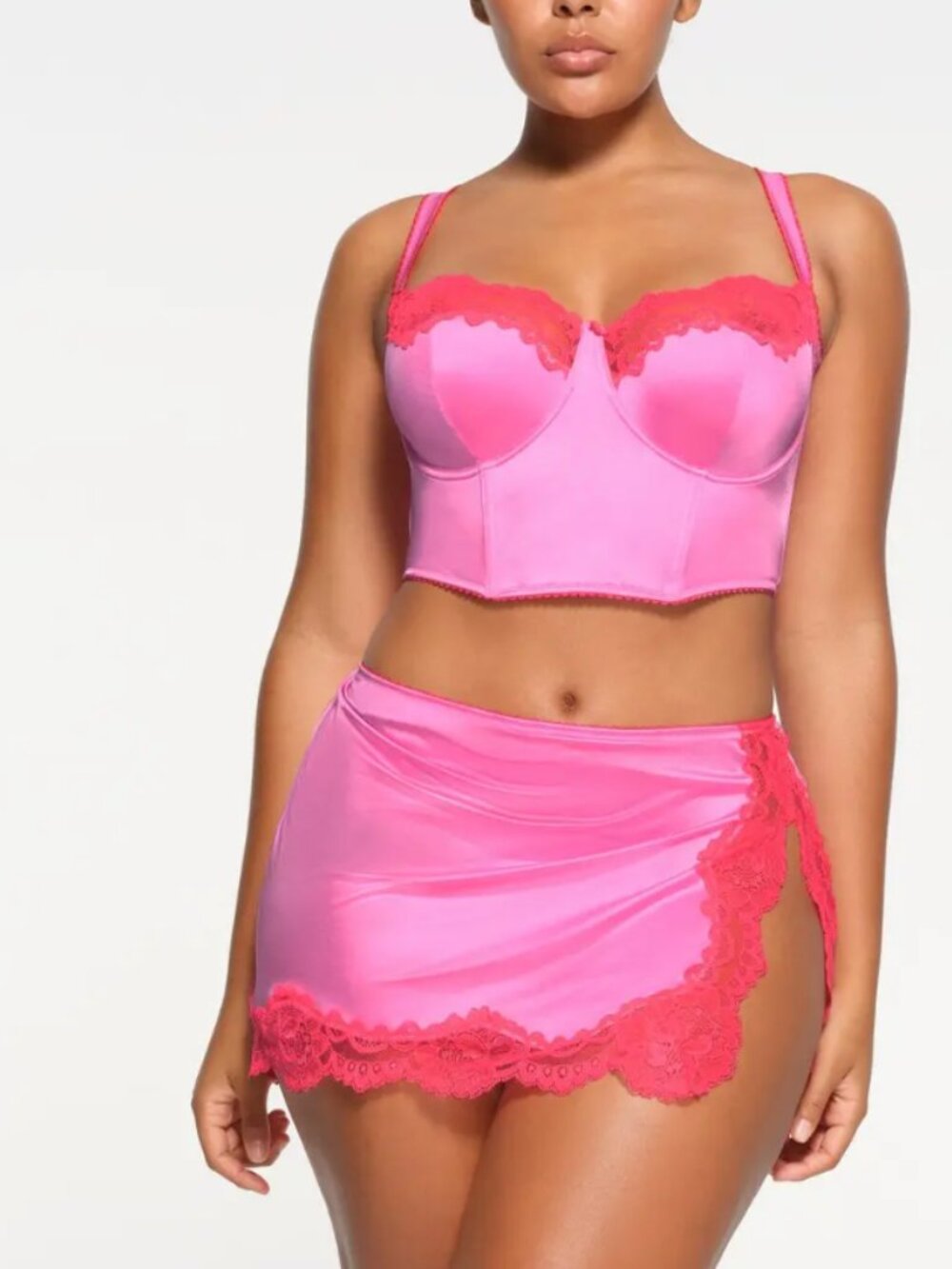 SKIMS Balconette stretch satin lace cropped corset Neon Orchid Size Small NWT
